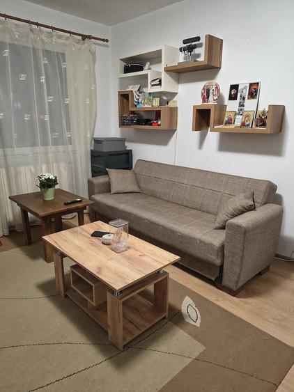 Apartament cu 2 camere nedecomandat în Astra
