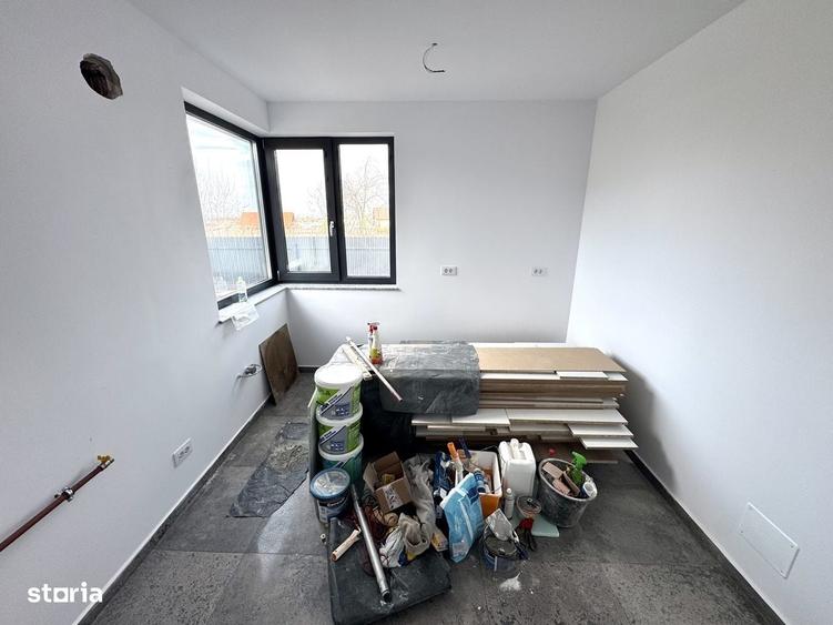 Casă cu 4 camere cu Teren 260 Mp în Miroslava