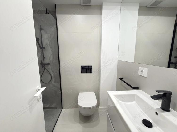 Apartament cu 3 camere, mobilat în Ultracentral