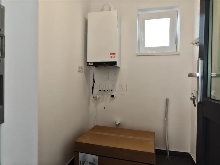 Casă individuală cu 5 camere cu Canalizare în Moșnița Nouă