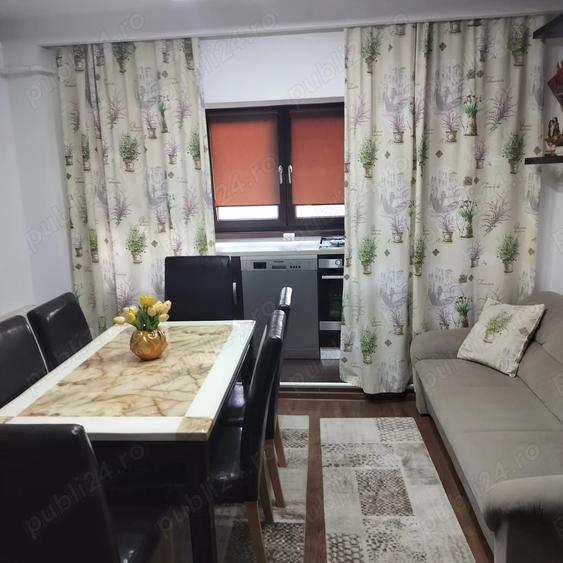 Apartament cu 2 camere decomandat în Războieni