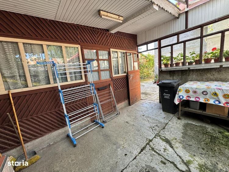 Casă cu 3 camere cu Teren 550 Mp în CFR