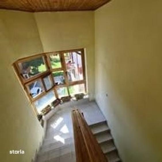 Apartament cu 3 camere, mobilat în Poiana Brașov
