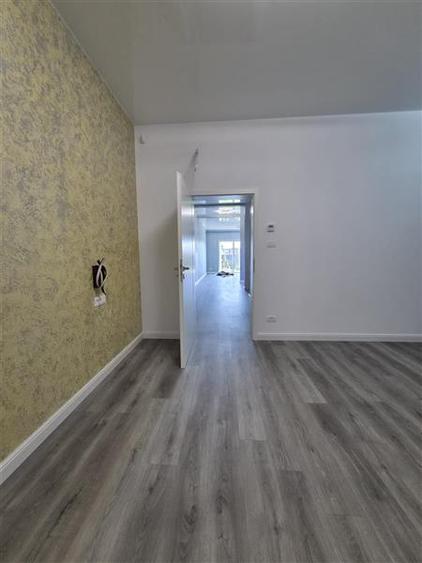 Duplex cu 3 camere cu Teren 350 Mp în Moșnița Nouă