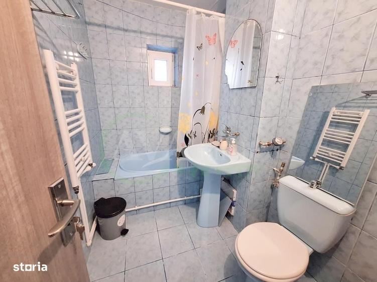 Apartament cu 2 camere semidecomandat în Mioriței