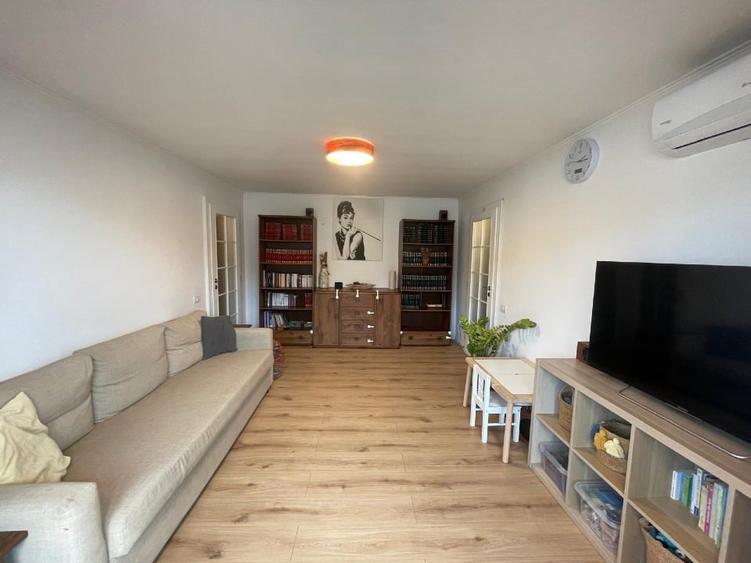 Apartament cu 2 camere semidecomandat, mobilat în Spitalul Județean