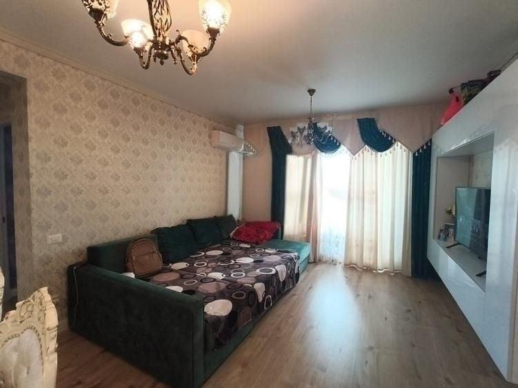 Apartament cu 3 camere semidecomandat în Prelungirea Ghencea