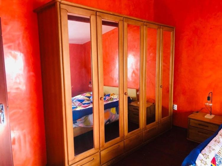 Casă individuală cu 2 camere cu Teren 15 Mp în Universitate