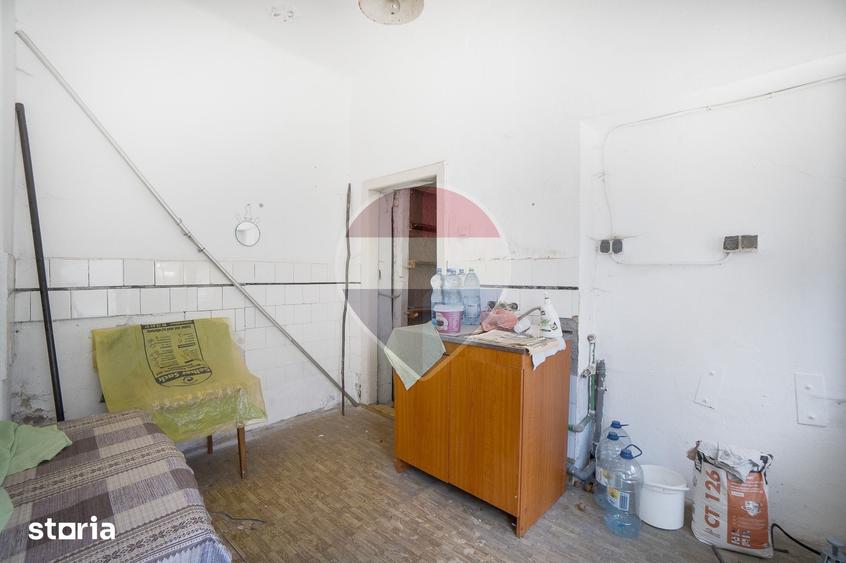 Casă cu 2 camere cu Teren 902 Mp în Prejmer
