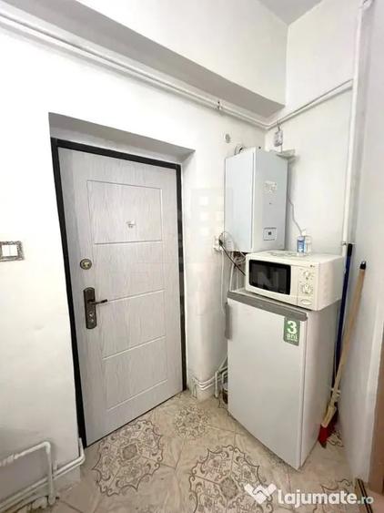 Apartament cu 2 camere semidecomandat în Ultracentral