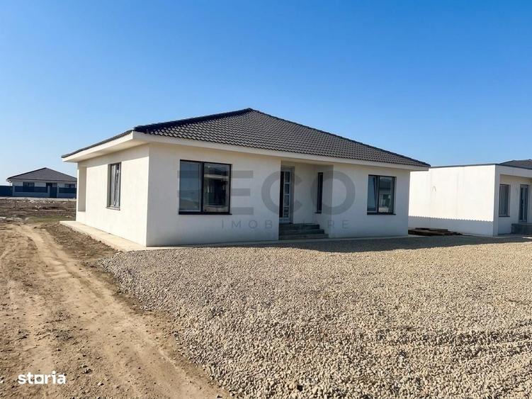 Casă cu 4 camere cu Teren 500 Mp în Sântandrei