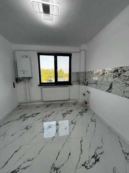 Apartament cu 2 camere semidecomandat în Hipodrom