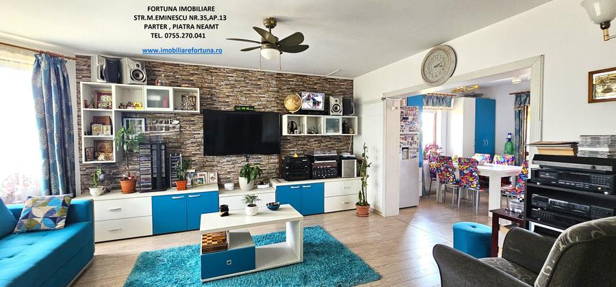 Casă cu 6 camere cu Teren 1059 Mp în Exterior Sud