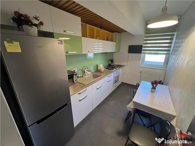 Apartament cu 2 camere decomandat în Autogară