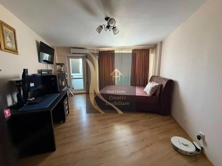 Garsonieră decomandată în 13 Septembrie