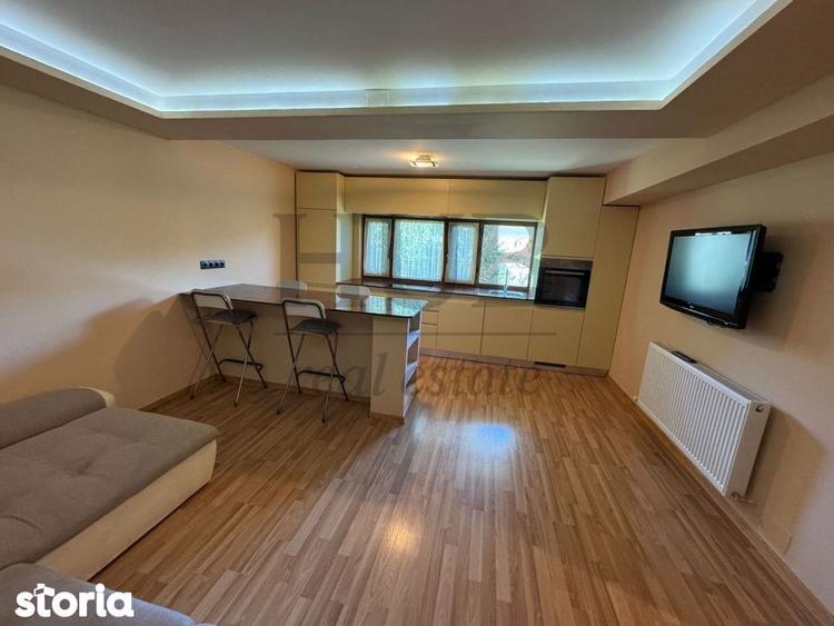 Apartament cu 3 camere decomandat, mobilat în Banca Națională