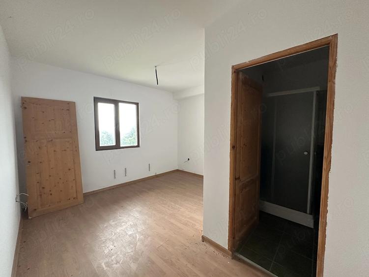 Spațiu comercial, de 936 mp, în Valea Călugărească