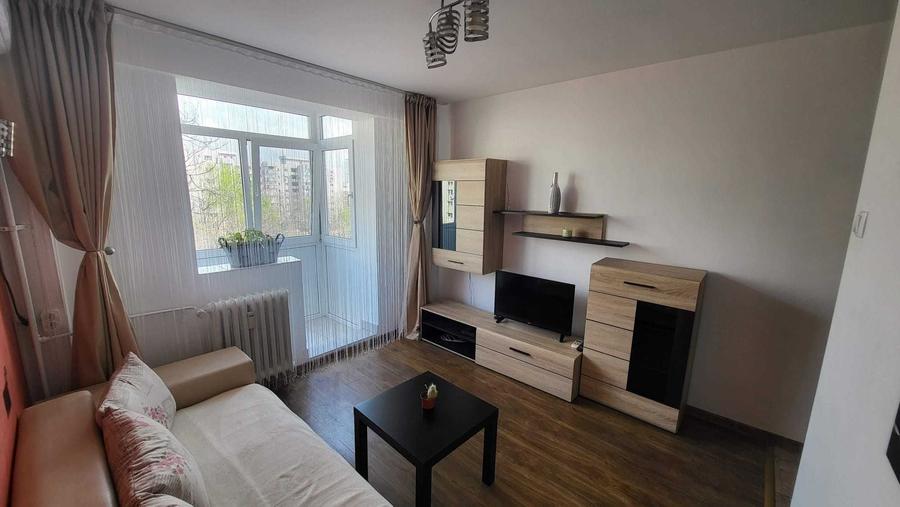 P-ta Victoriei, 2 camere, renovat, bloc izolat - 13