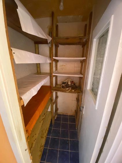 Apartament cu 3 camere semidecomandat în Șagului