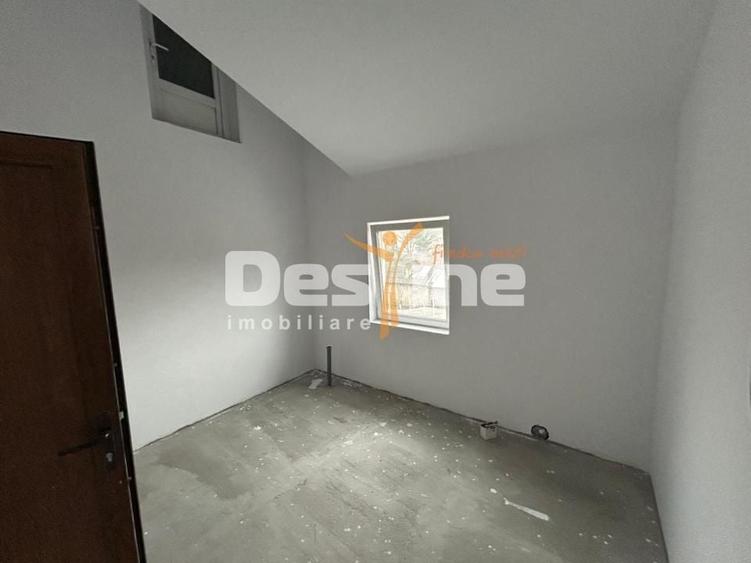 Spațiu comercial, de 336 mp, în Mărăței