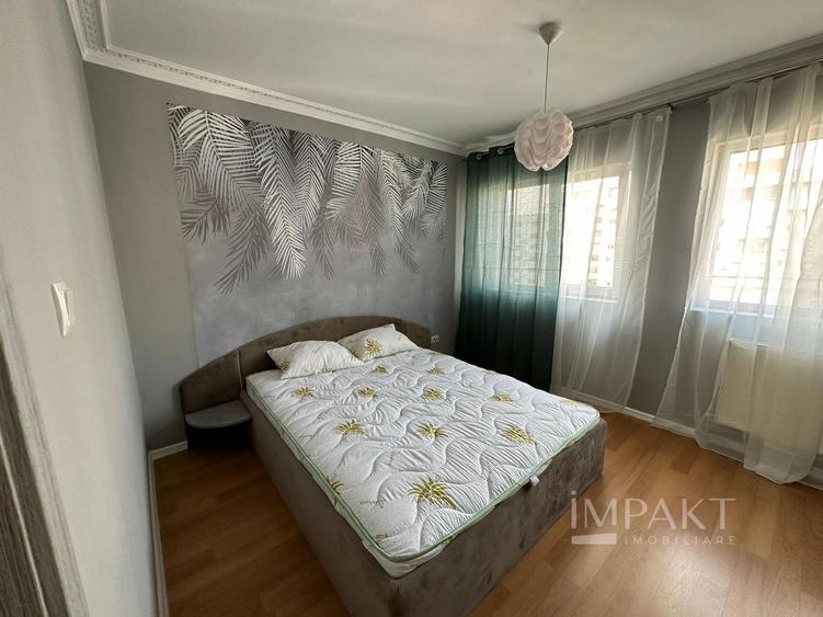 Apartament cu 4 camere semidecomandat în Semicentral