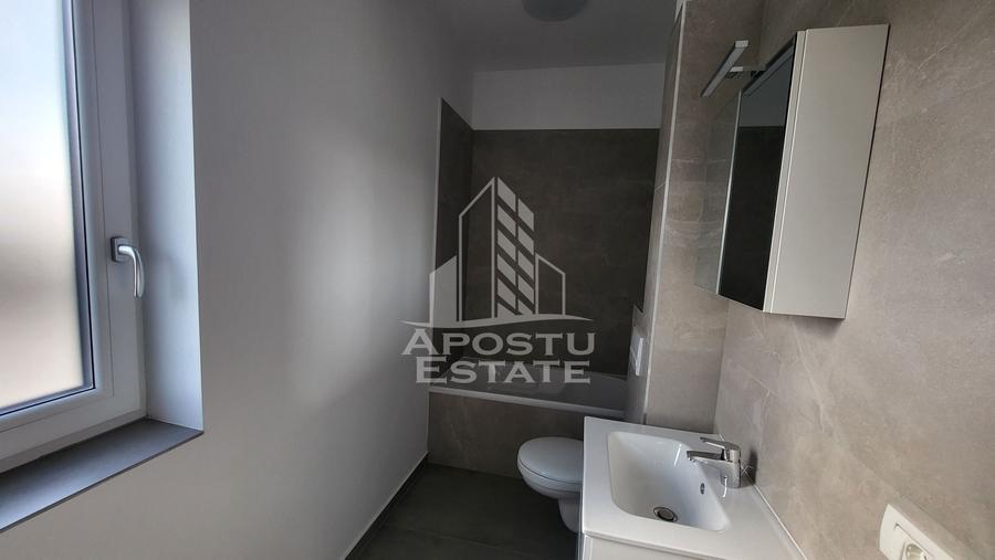Apartament cu 2 camere semidecomandat, mobilat în Torontalului