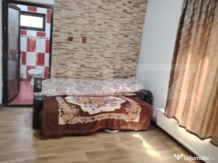 Casă cu 3 camere cu Teren 918 Mp în Central