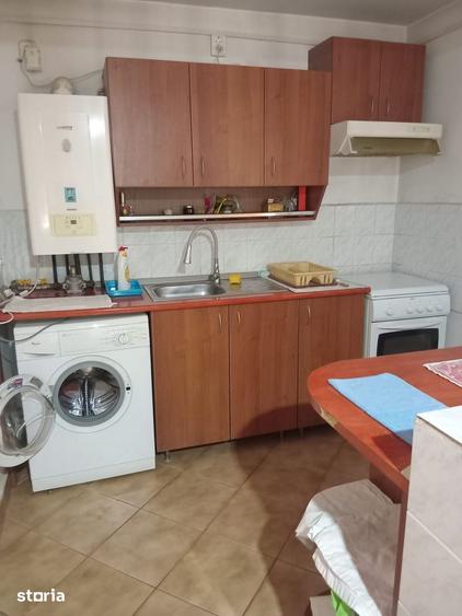 Casa cu 3 camere, curte mare ?i acces asfaltat - 4