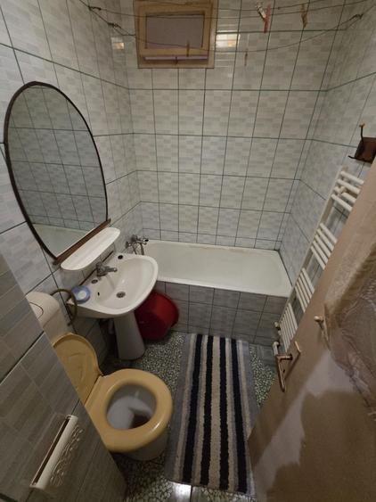 Apartament cu 2 camere nedecomandat în Micro 19