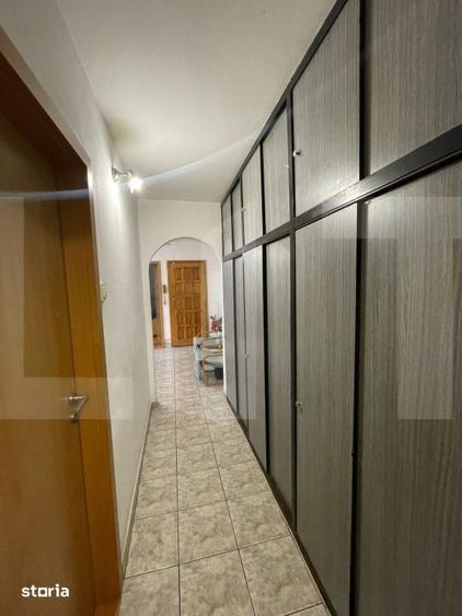 Apartament cu 3 camere decomandat în Aradului