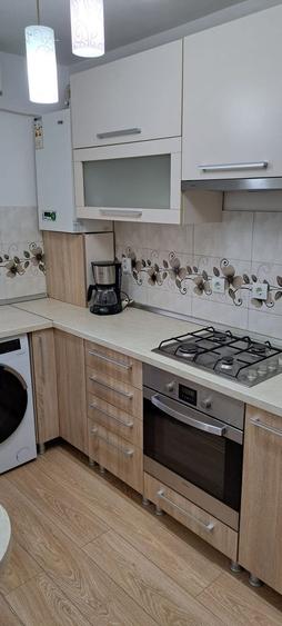 Apartament cu 2 camere decomandat, mobilat în Cetate