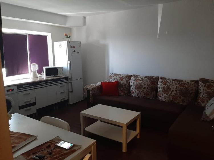 Apartament cu 2 camere decomandat în Tătărași
