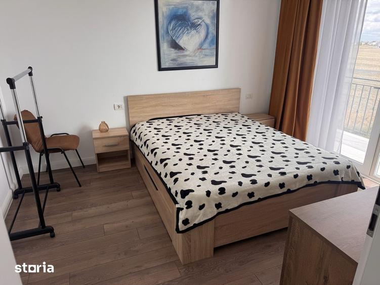 Apartament cu 3 camere în Dumbrăvița