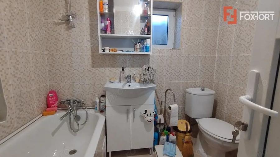 Casă cu 3 camere cu Teren 1142 Mp în Mehala