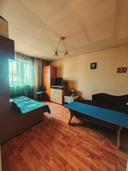 Apartament cu 2 camere decomandat în Cetate