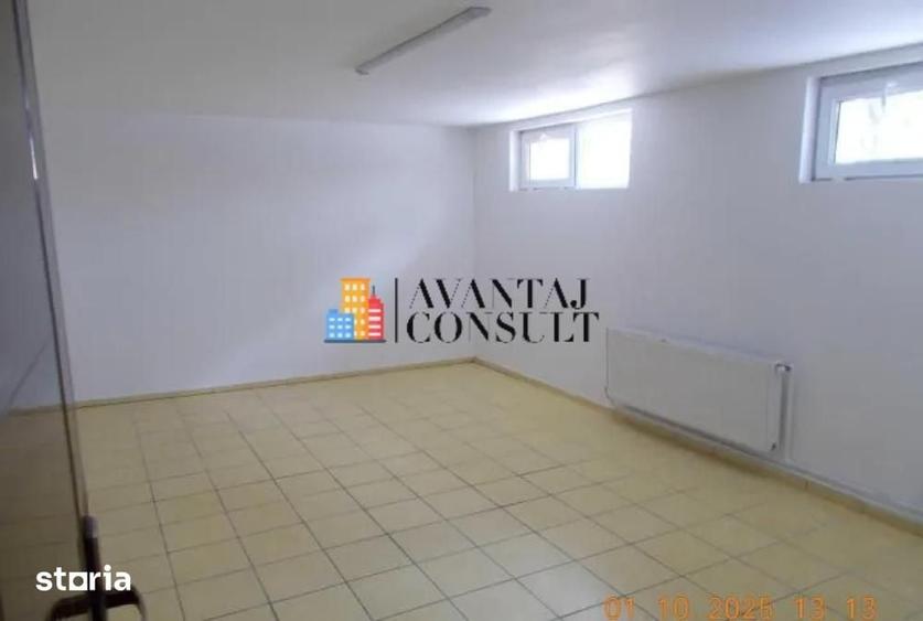 Spațiu comercial, de 550 mp, în Central