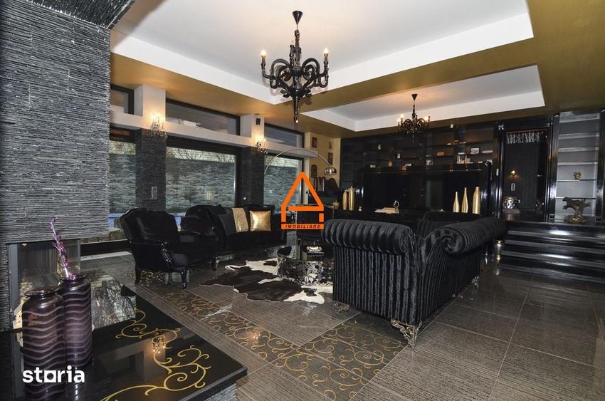 Casă cu 5 camere cu Teren 2800 Mp în Bucium