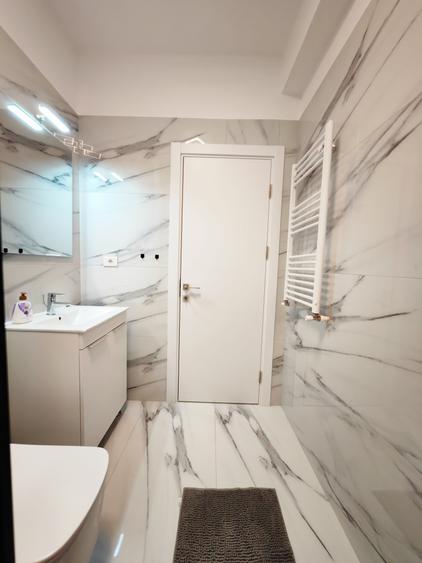 Apartament cu 2 camere decomandat, mobilat în Splaiul Unirii