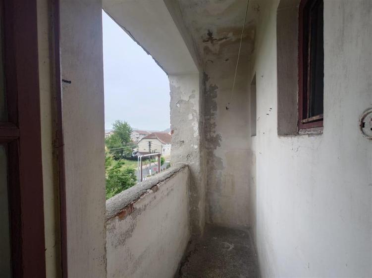Apartament cu 2 camere nedecomandat în Central