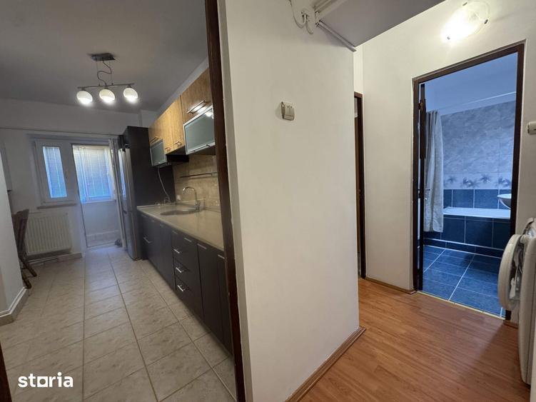 Apartament cu 2 camere decomandat în Central