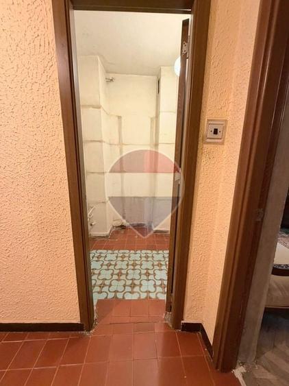 3 decomandate, etaj 1, zona Ciuperca - 7