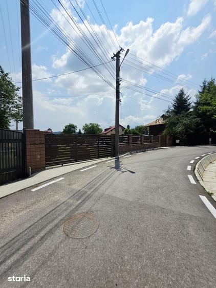Teren de 560 mp, în Central