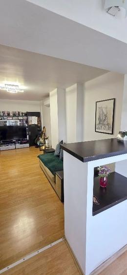 Apartament cu 3 camere decomandat, mobilat în Big-Bascov