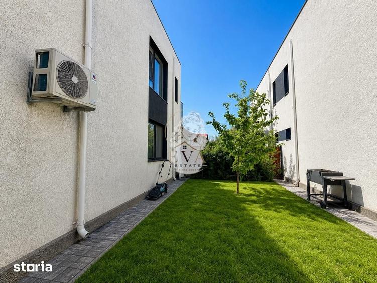 Vila de vanzare - STR.RARAU - INTRARE COM. BERCENI - 1
