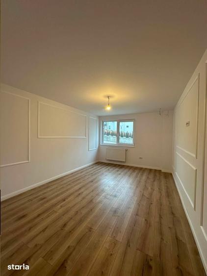 Apartament cu 3 camere decomandat în Bucium