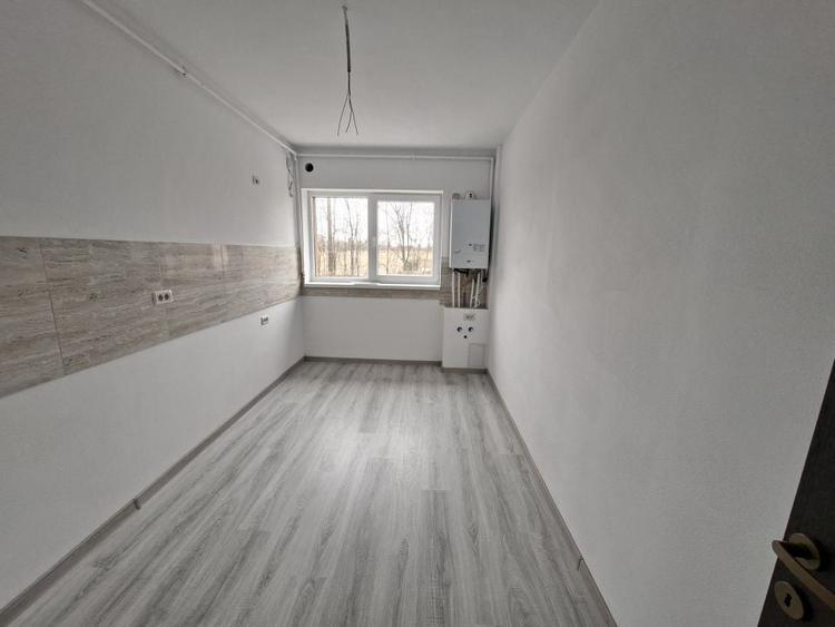 Apartament cu 2 camere decomandat în Sânpetru