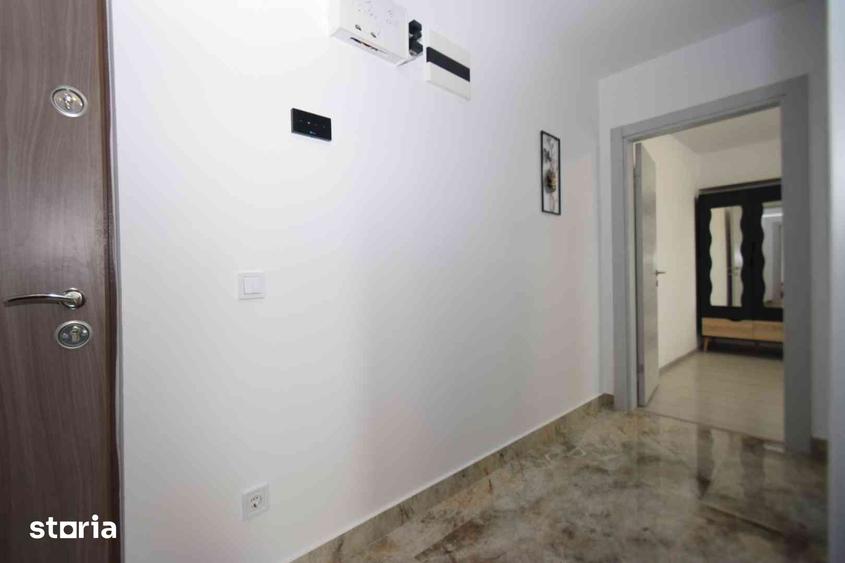Apartament cu 2 camere decomandat în Calea București
