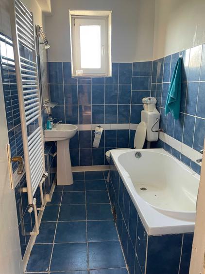 Apartament cu 2 camere decomandat în Ghimpați
