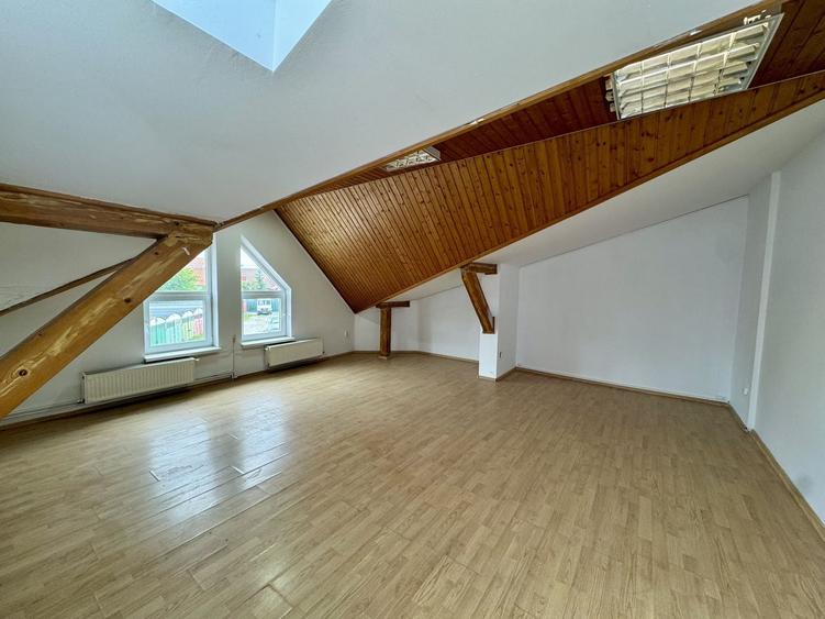 Spațiu comercial, de 389 mp, în Central