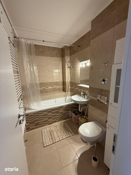 Apartament cu 2 camere în Tractorul